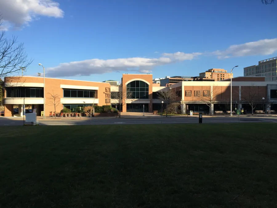 arlington_central_library_2016.jpeg